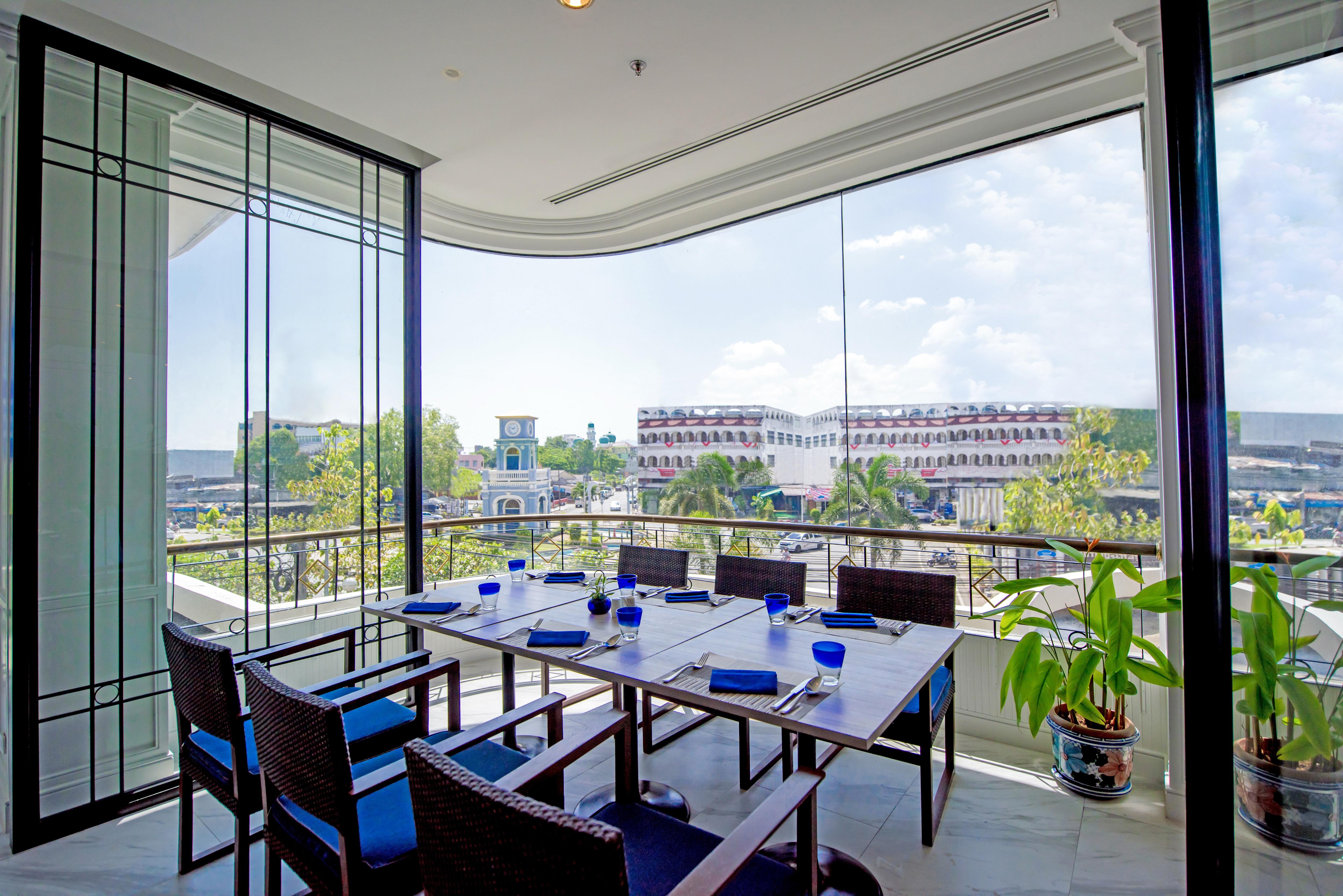 Courtyard By Marriott Phuket Town Hotel Ngoại thất bức ảnh