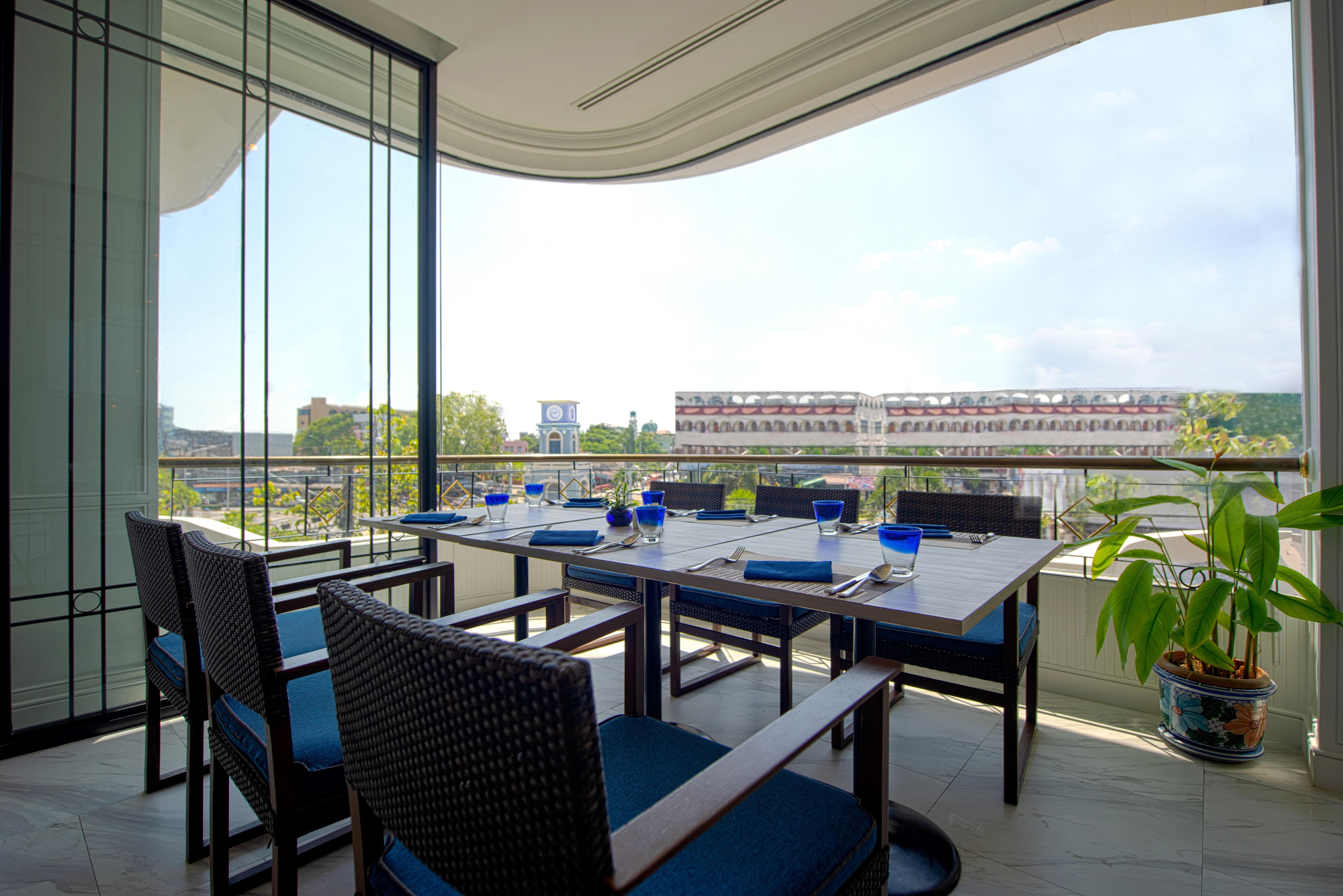 Courtyard By Marriott Phuket Town Hotel Ngoại thất bức ảnh